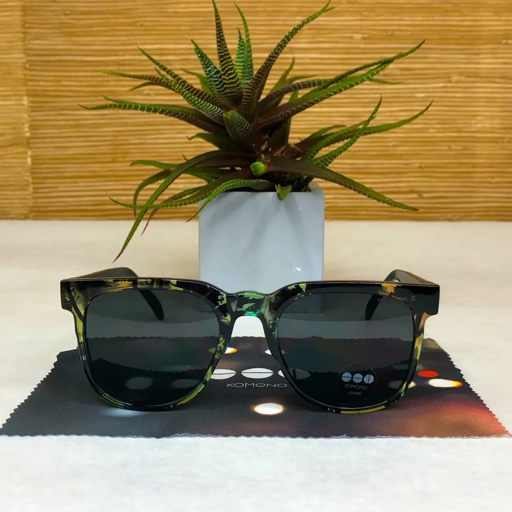 KOMONO Riviera Palms Sunglasses NEW green print UV400